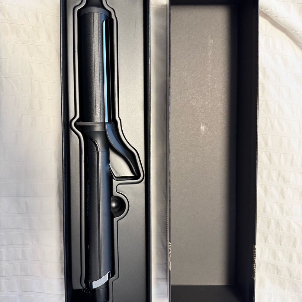 GHD Soft Curl 1 1/4” Curling Iron